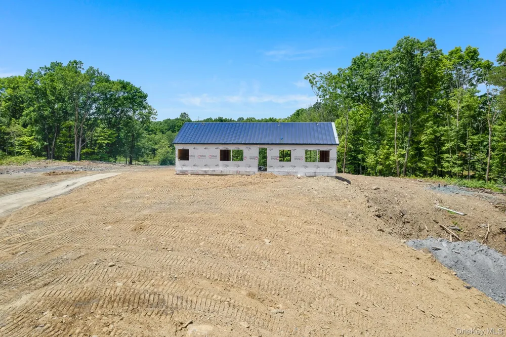 625 Traver Road Pleasant Valley, NY 12569