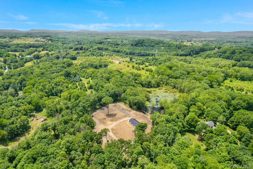 625 Traver Road Pleasant Valley, NY 12569