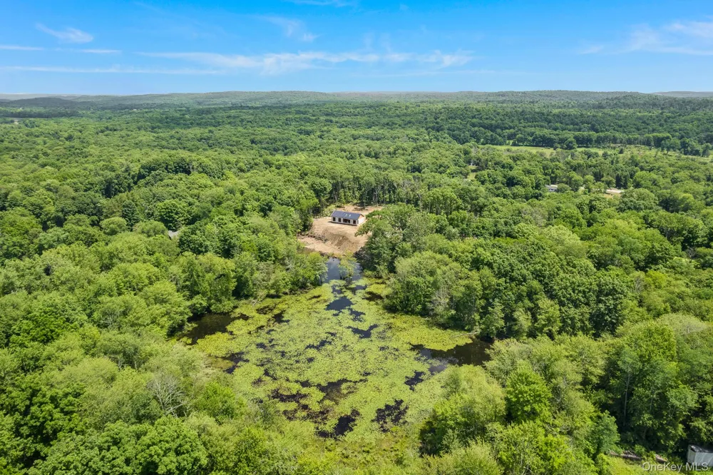 625 Traver Road Pleasant Valley, NY 12569