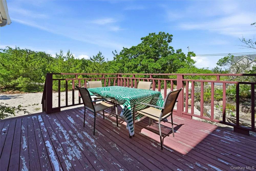 65 Lake Drive Southold, NY 11971