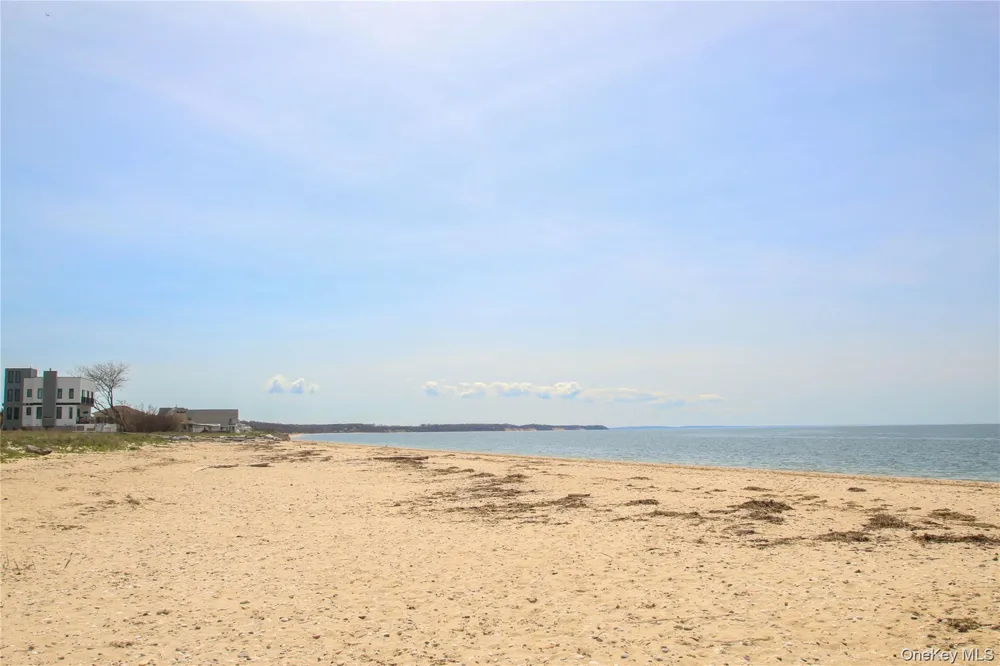 65 Lake Drive Southold, NY 11971