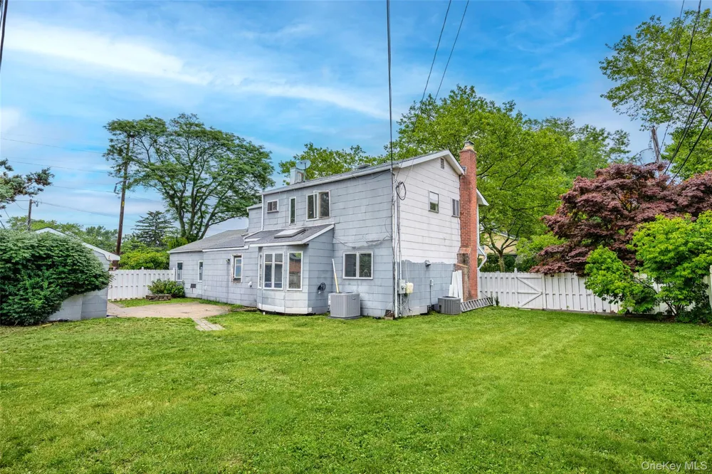 2 Bartel Drive Greenlawn, NY 11740