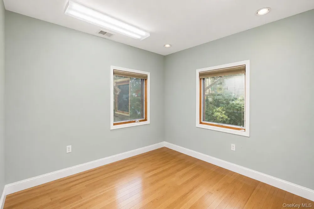 2 Bartel Drive Greenlawn, NY 11740