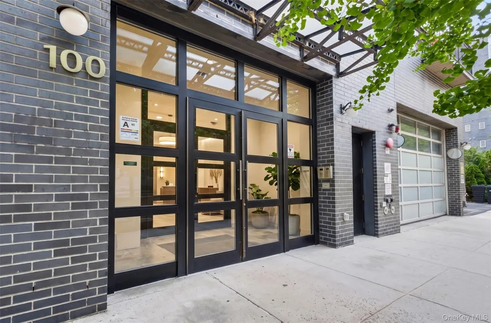 100 Engert Avenue #5C Brooklyn, NY 11222