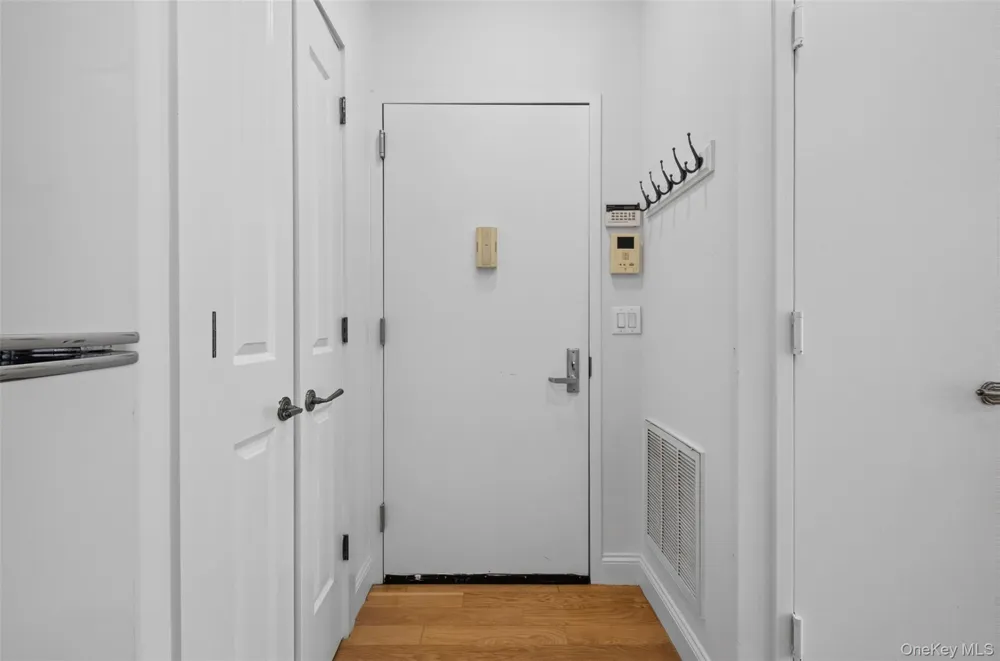100 Engert Avenue #5C Brooklyn, NY 11222