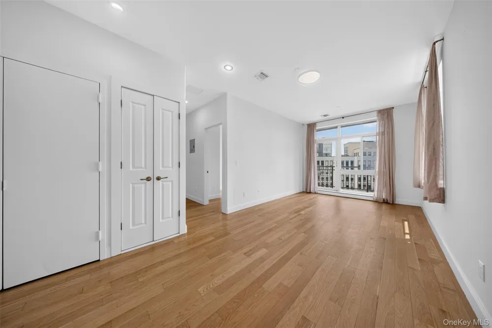 100 Engert Avenue #5C Brooklyn, NY 11222