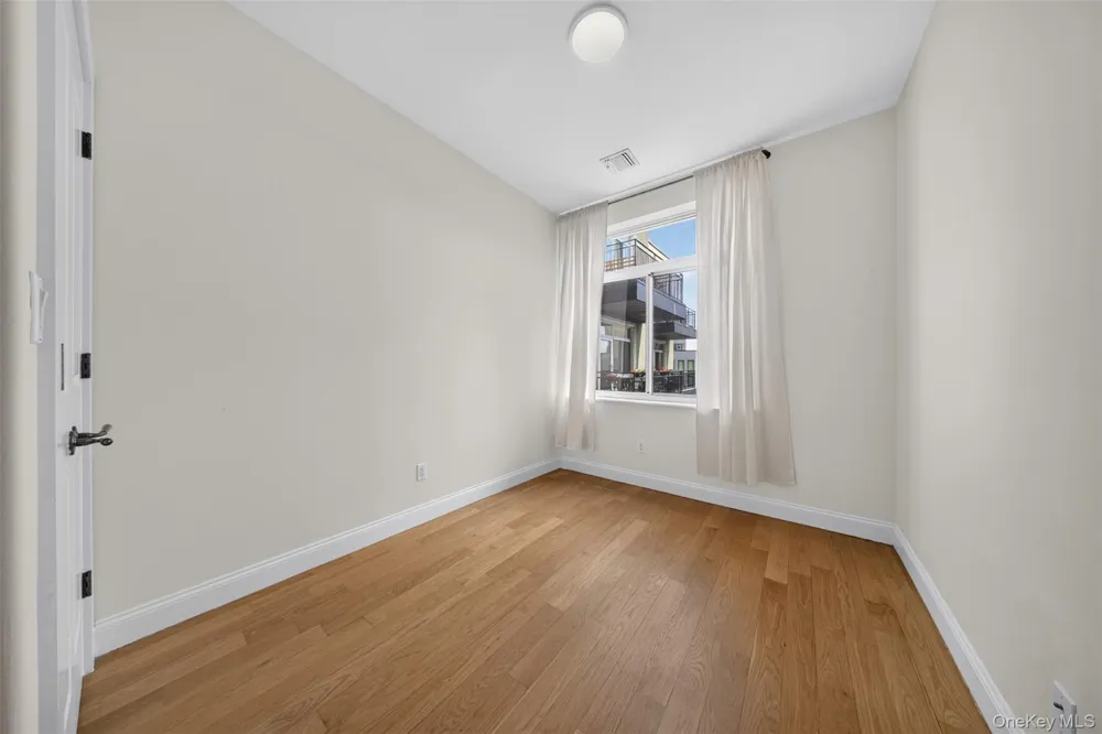 100 Engert Avenue #5C Brooklyn, NY 11222
