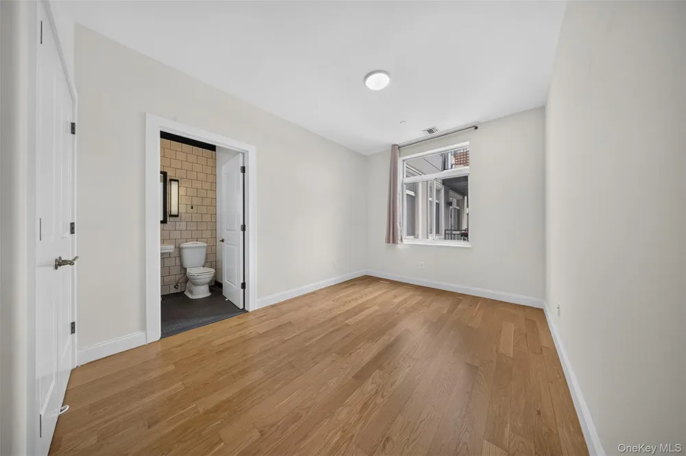 100 Engert Avenue #5C Brooklyn, NY 11222