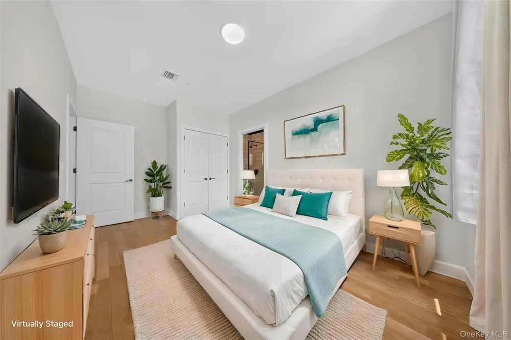 100 Engert Avenue #5C Brooklyn, NY 11222