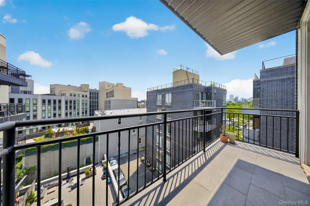100 Engert Avenue #5C Brooklyn, NY 11222