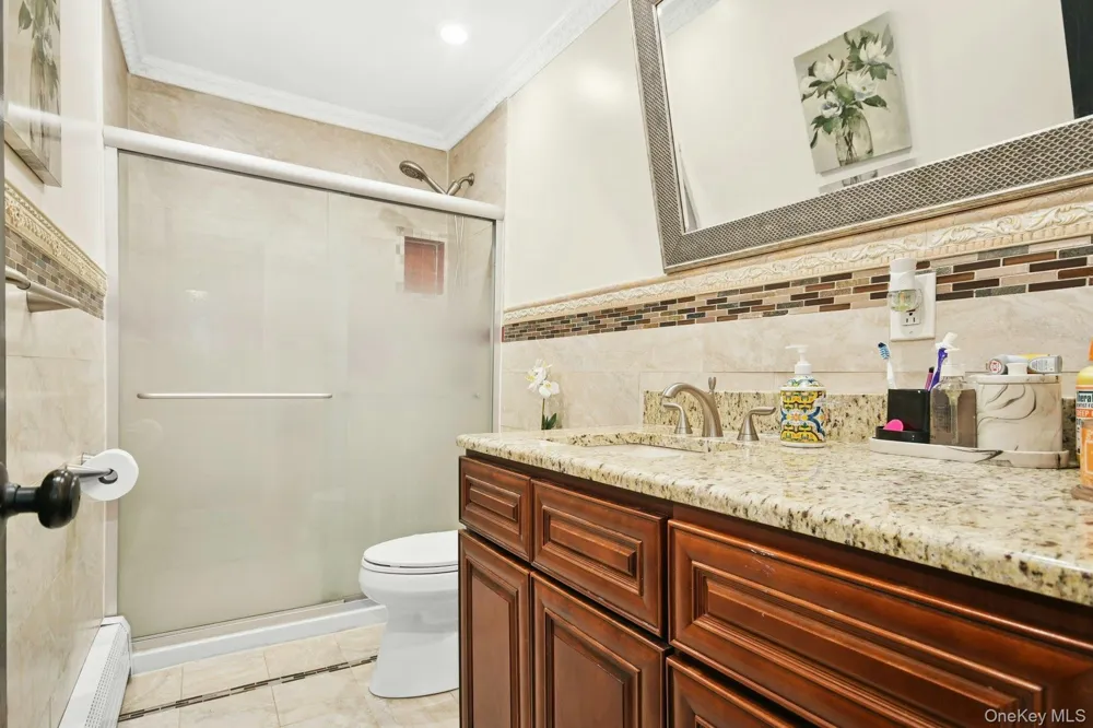 703 Lincoln Avenue Sayville, NY 11782