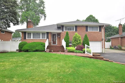 51 Whitman Avenue