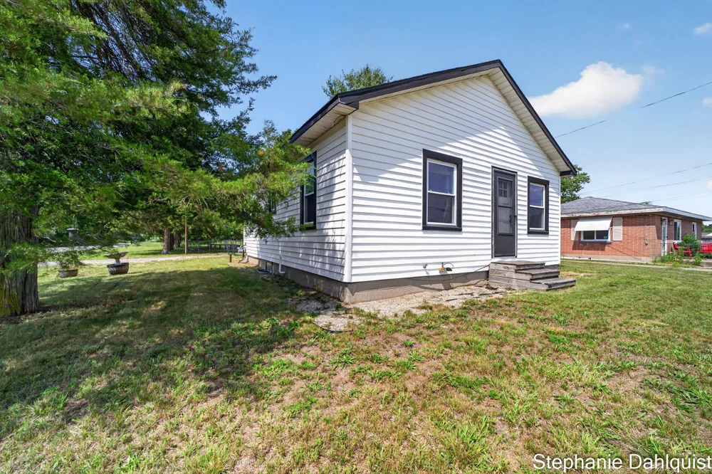 4622 E Apple Avenue Egelston Township, MI 49442