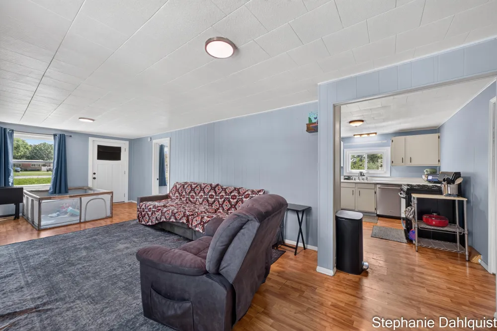 4622 E Apple Avenue Egelston Township, MI 49442