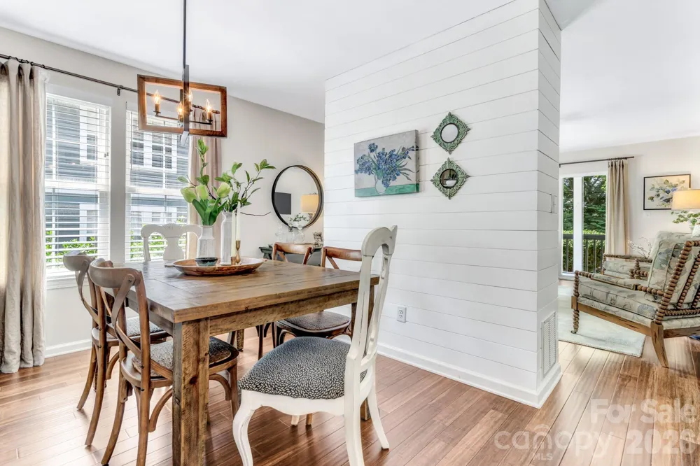 2601 Sagamore Lane Asheville, NC 28806