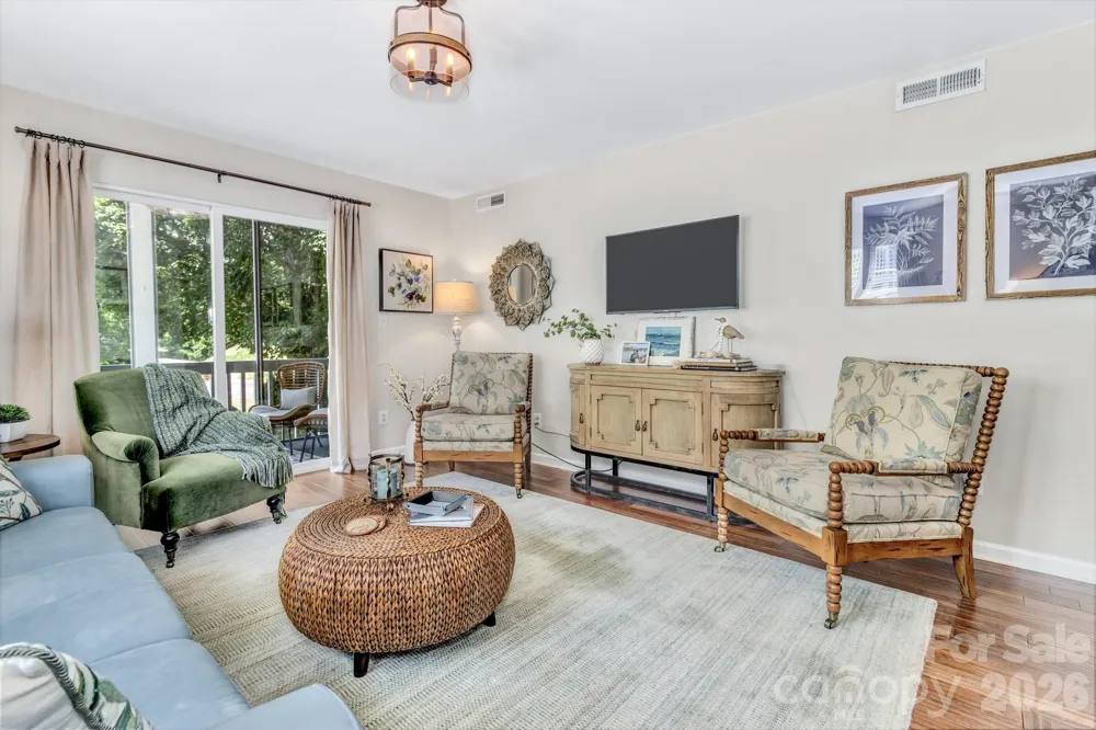 2601 Sagamore Lane Asheville, NC 28806