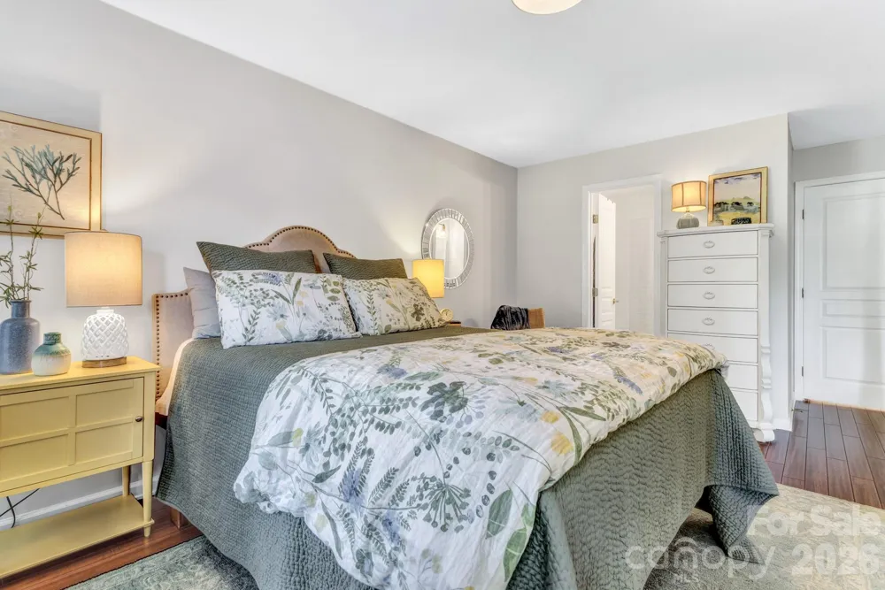 2601 Sagamore Lane Asheville, NC 28806