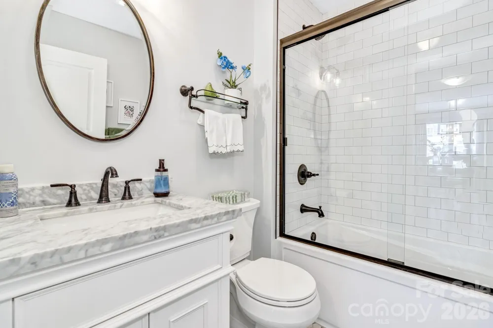2601 Sagamore Lane Asheville, NC 28806