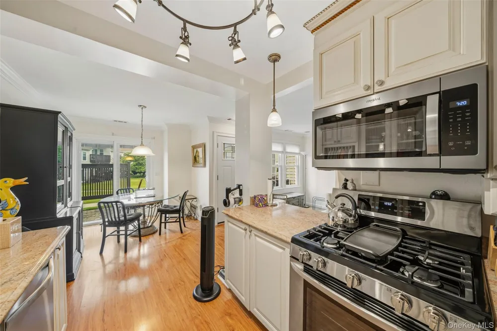 2119 Whispering Hills Chester, NY 10918