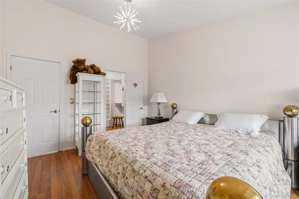 2119 Whispering Hills Chester, NY 10918