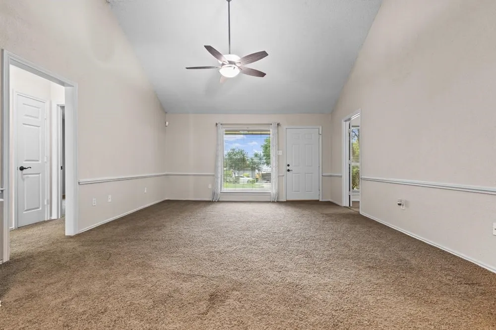 402 Admiral Drive Gun Barrel City, TX 75156