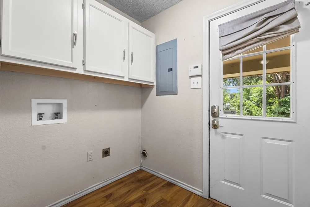 402 Admiral Drive Gun Barrel City, TX 75156