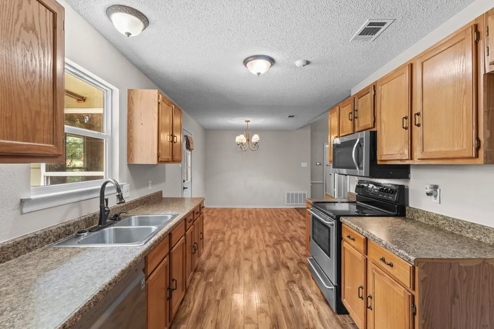 402 Admiral Drive Gun Barrel City, TX 75156