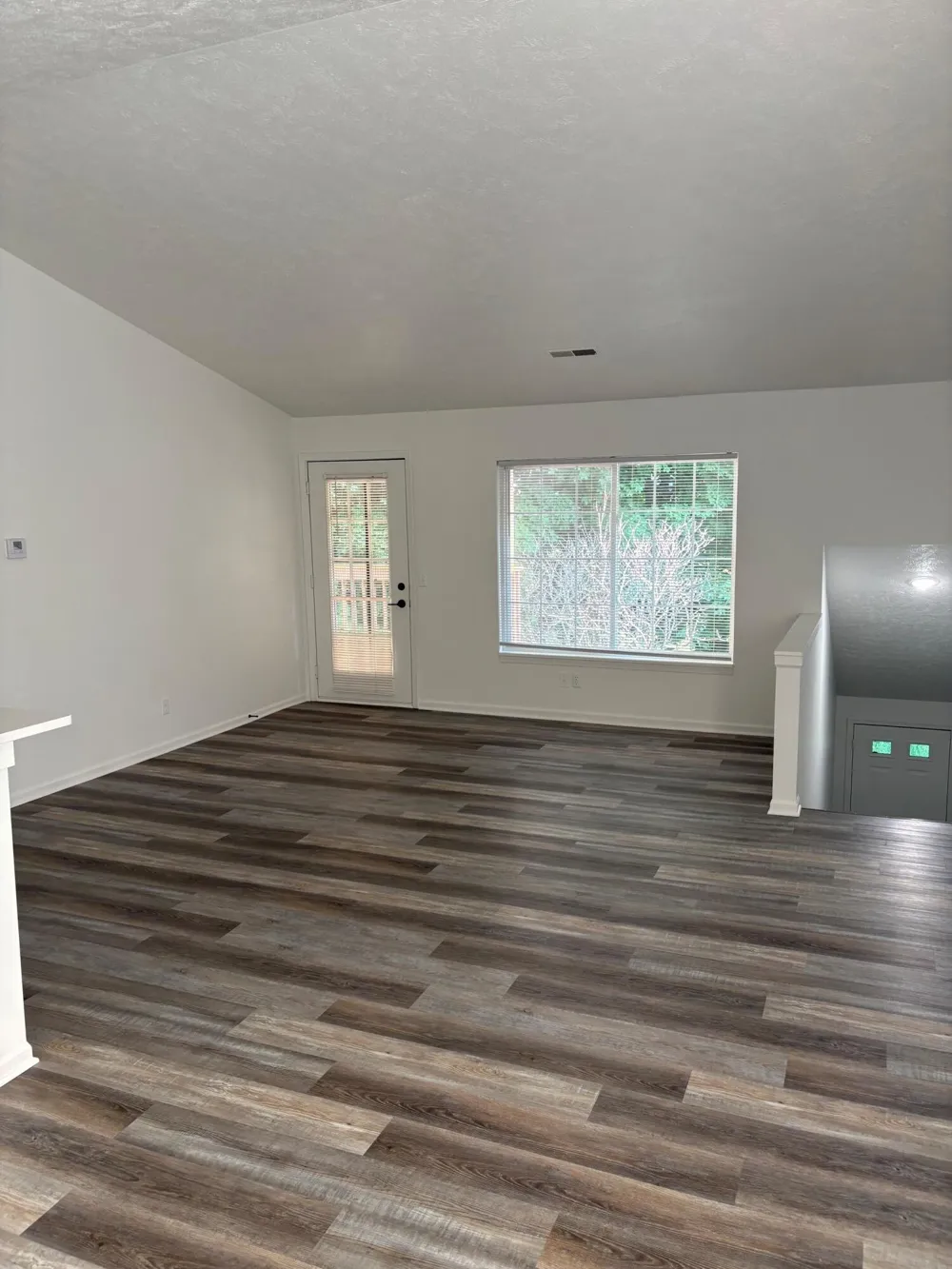 217 Hunters Lane NE #6 Rockford, MI 49341