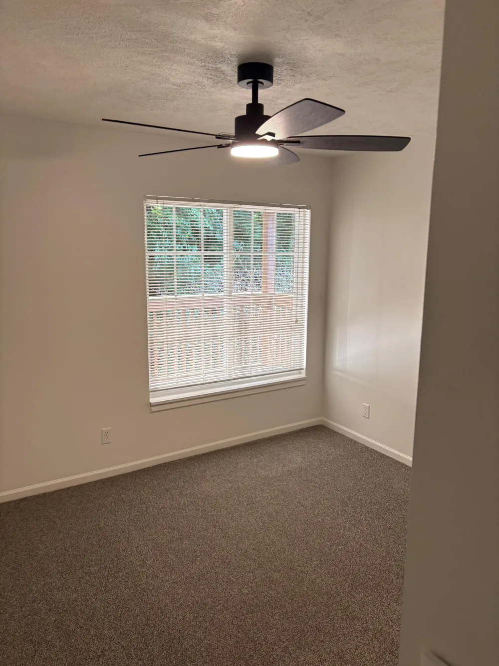 217 Hunters Lane NE #6 Rockford, MI 49341