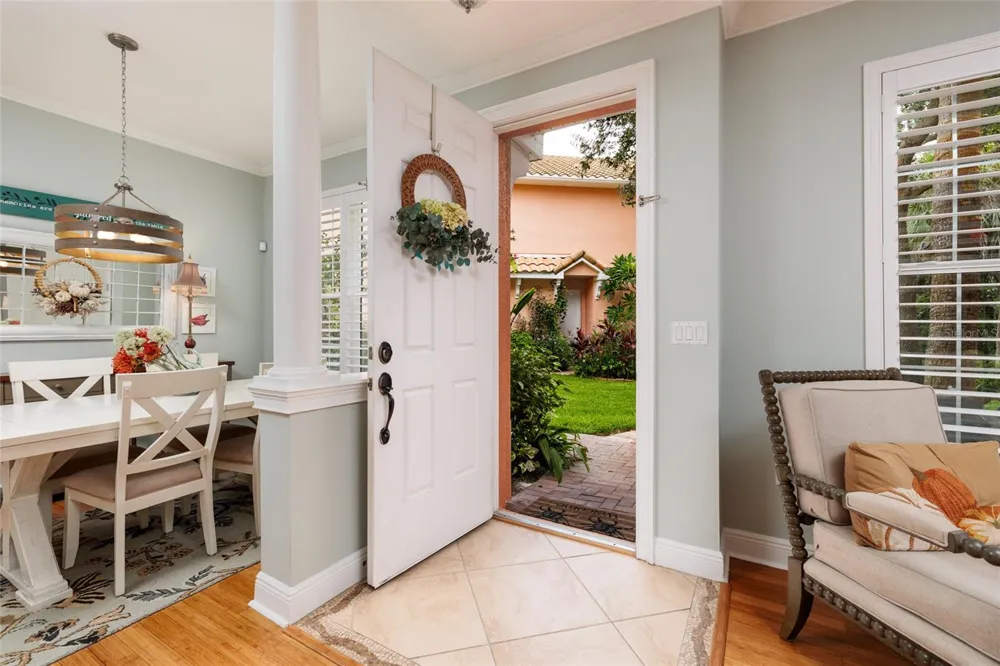 190 BANYAN BAY DRIVE St Petersburg, FL 33705