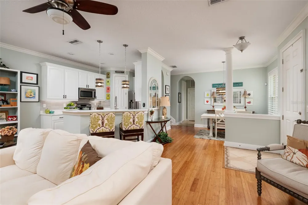 190 BANYAN BAY DRIVE St Petersburg, FL 33705