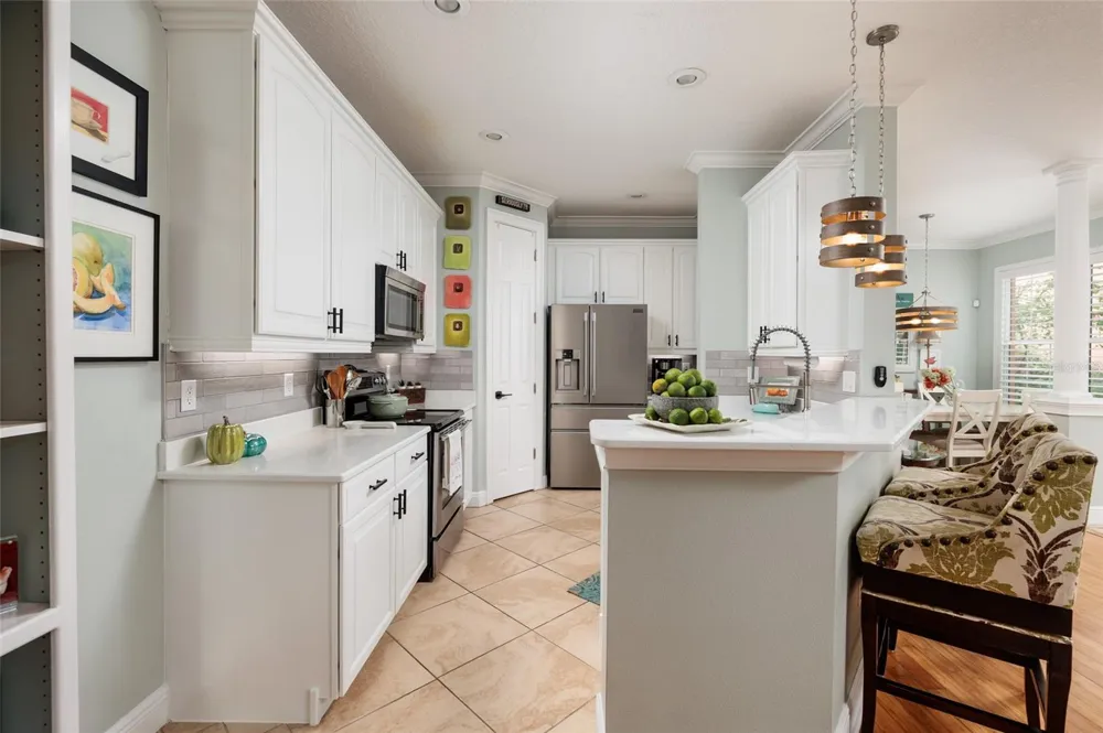 190 BANYAN BAY DRIVE St Petersburg, FL 33705