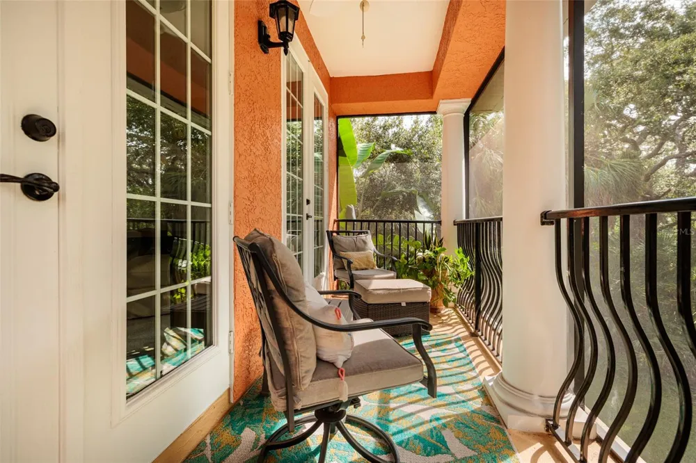 190 BANYAN BAY DRIVE St Petersburg, FL 33705