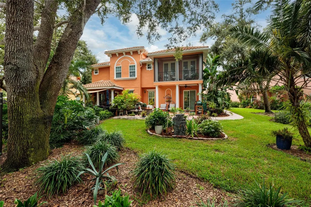 190 BANYAN BAY DRIVE St Petersburg, FL 33705