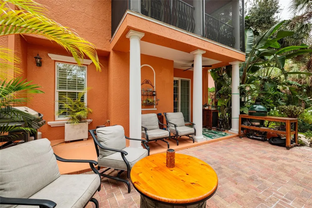 190 BANYAN BAY DRIVE St Petersburg, FL 33705