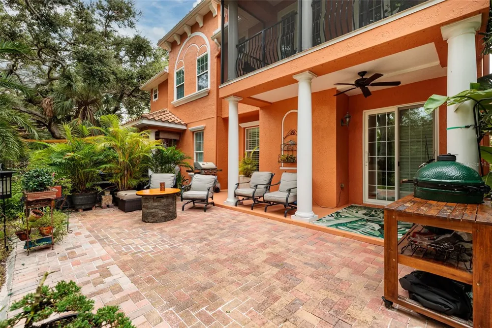 190 BANYAN BAY DRIVE St Petersburg, FL 33705