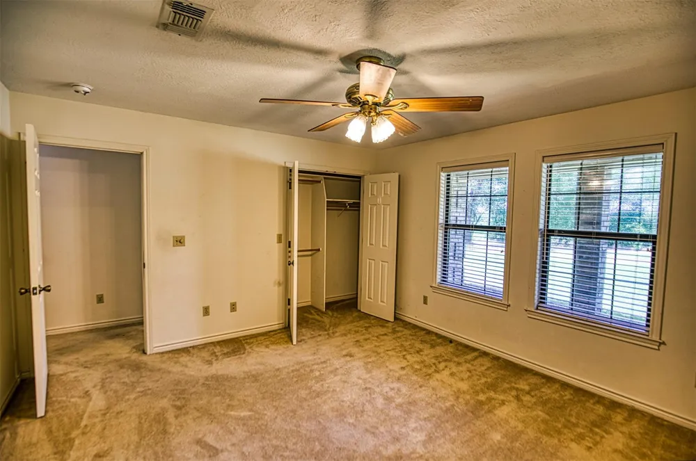 655 Farmers Road Brenham, TX 77833