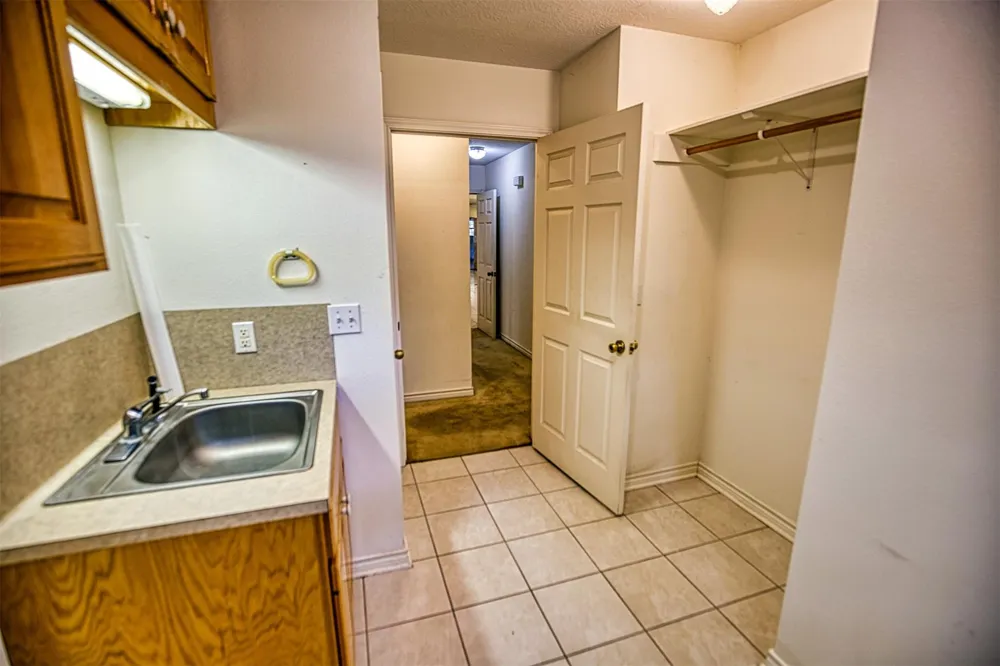 655 Farmers Road Brenham, TX 77833