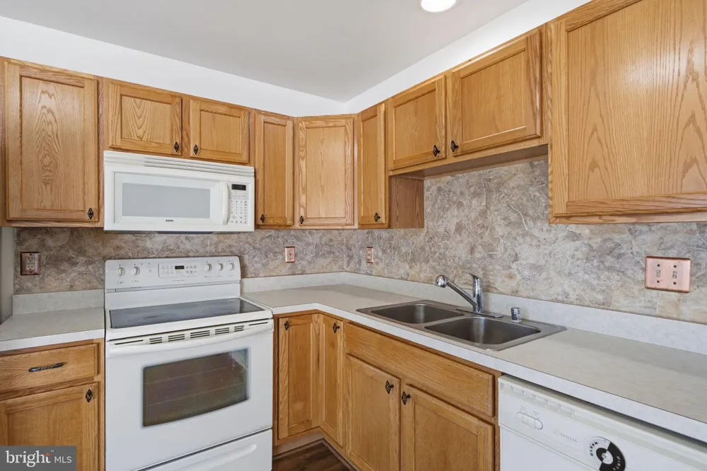 530 VAUGHN AVENUE Greensboro, MD 21639