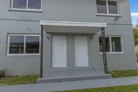 1430 NW 2nd Ave #3