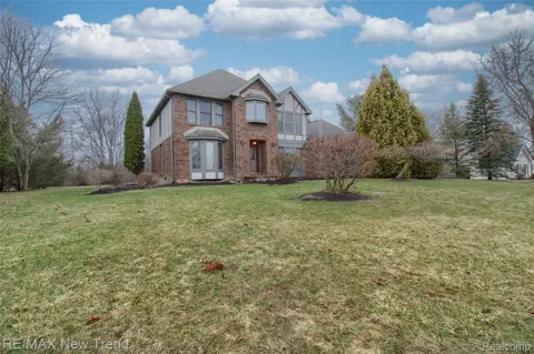 7252 STEEPLECHASE DRIVE