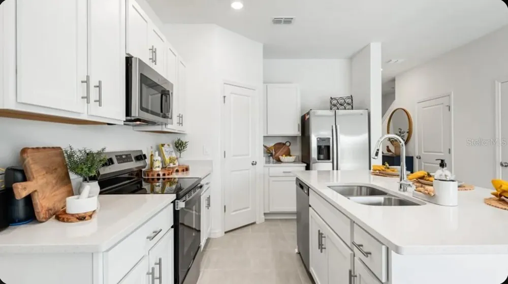 10802 ECLIPSE STREET Sarasota, FL 34241