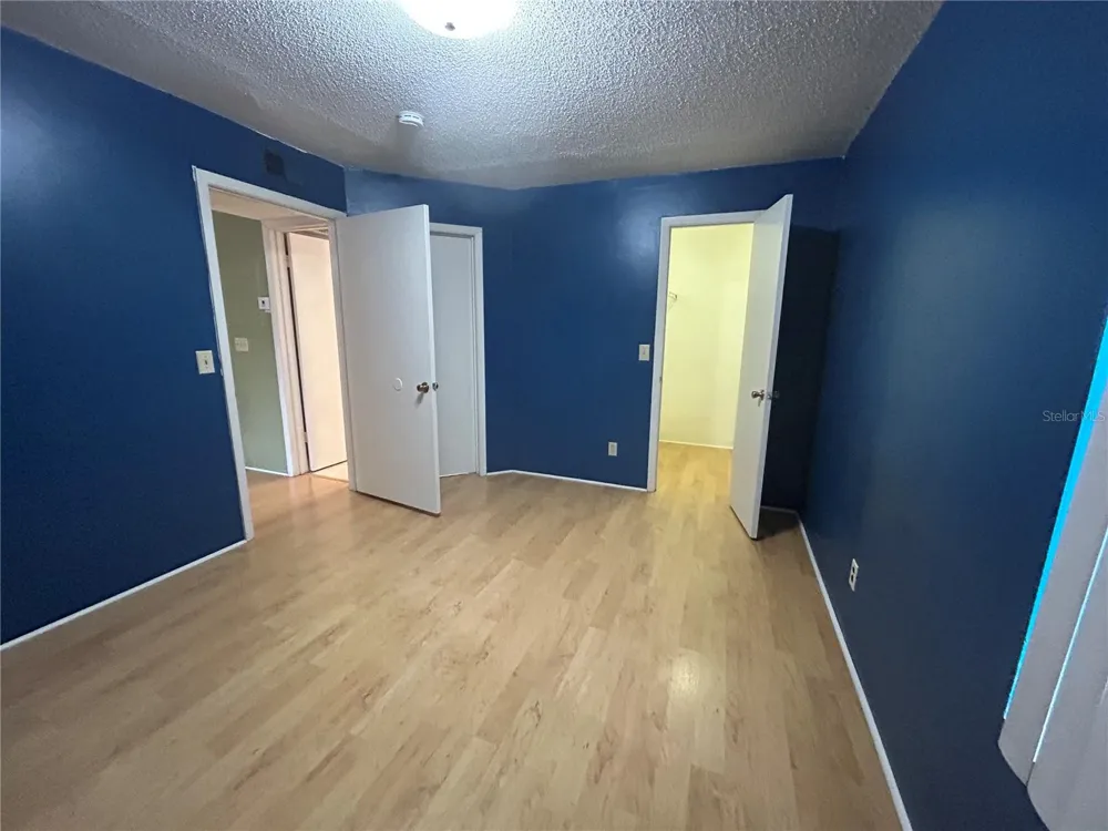 380 LAKEPOINTE DRIVE #202 Altamonte Springs, FL 32701