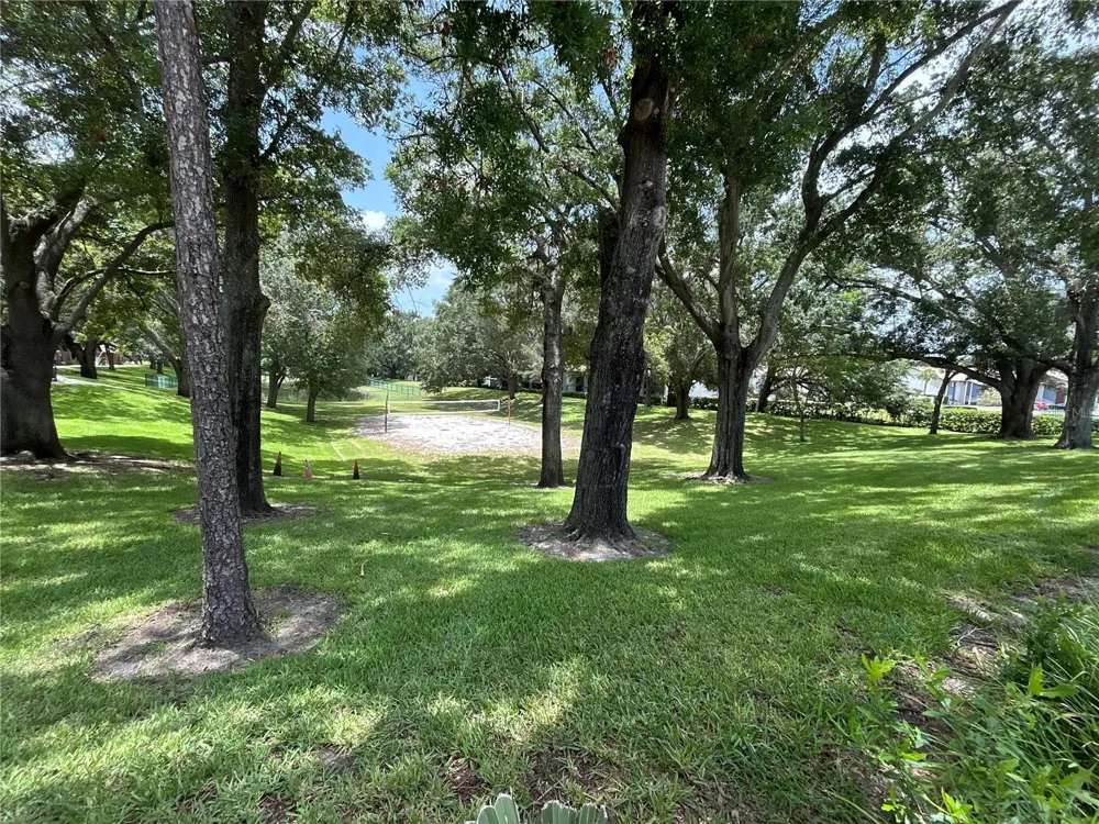380 LAKEPOINTE DRIVE #202 Altamonte Springs, FL 32701