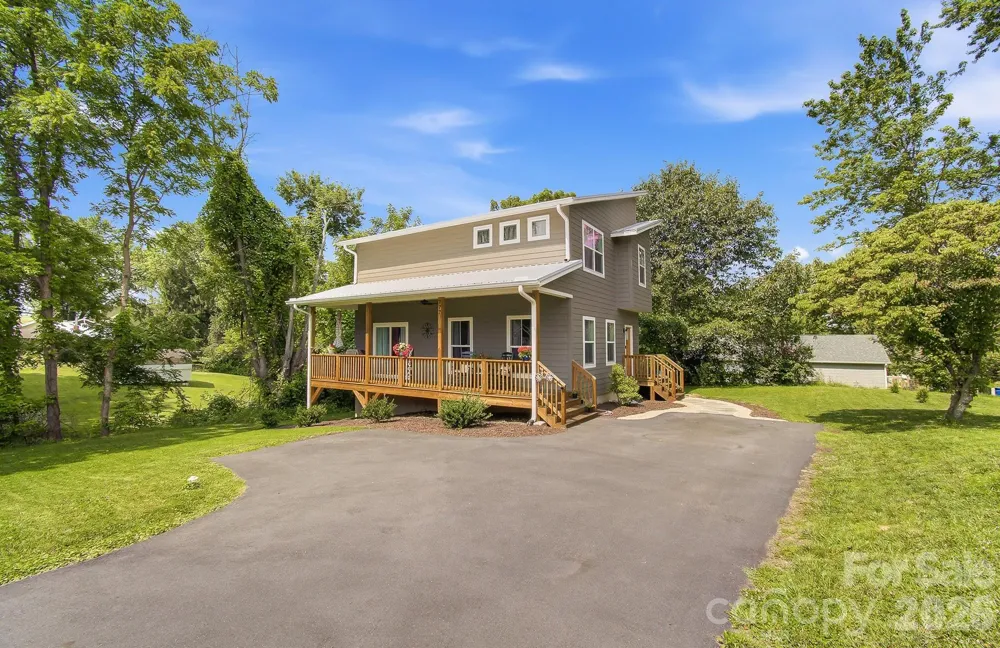 777 High Street Canton, NC 28716