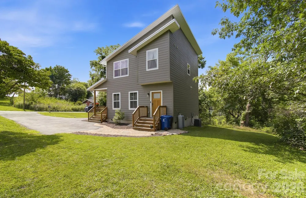 777 High Street Canton, NC 28716