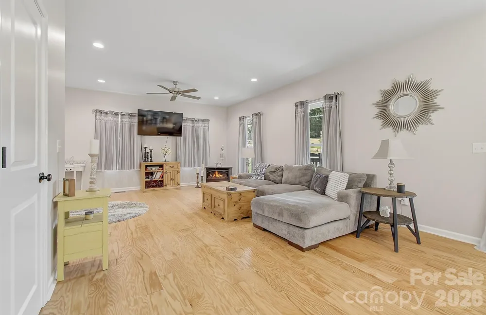 777 High Street Canton, NC 28716