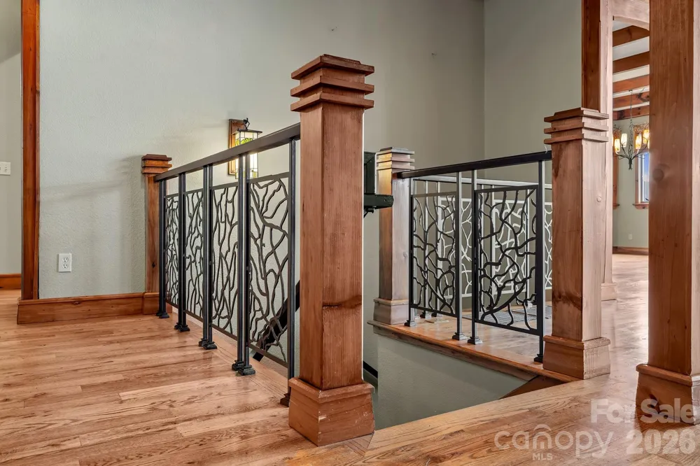 241 Glen Eagle Drive Waynesville, NC 28786