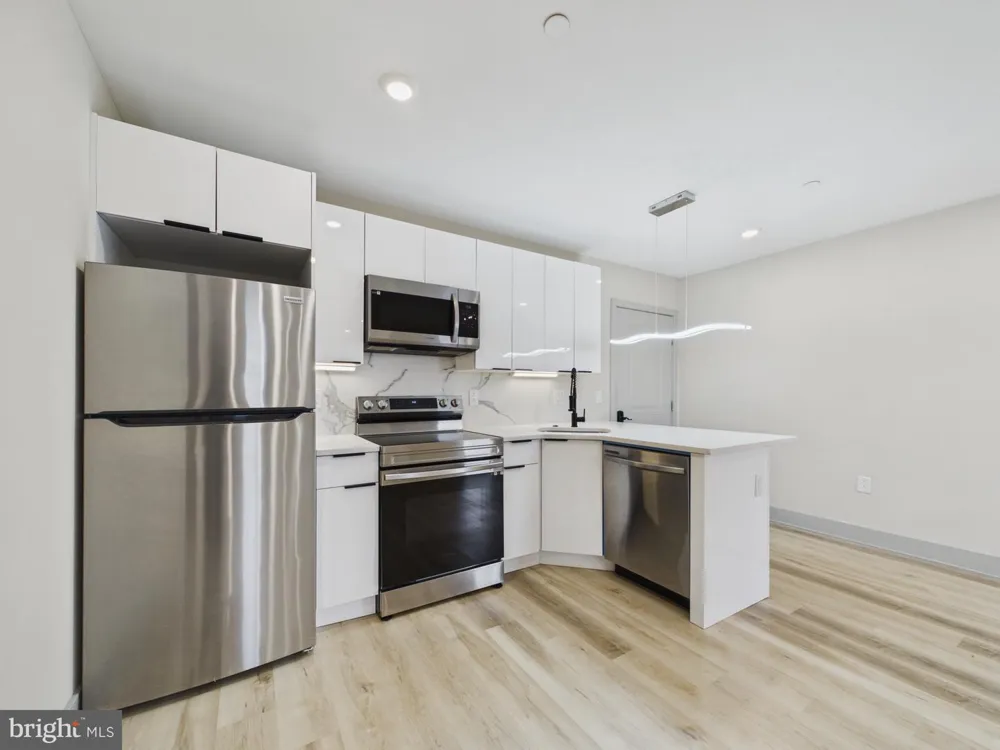 2328 2ND STREET #34 Philadelphia, PA 19133