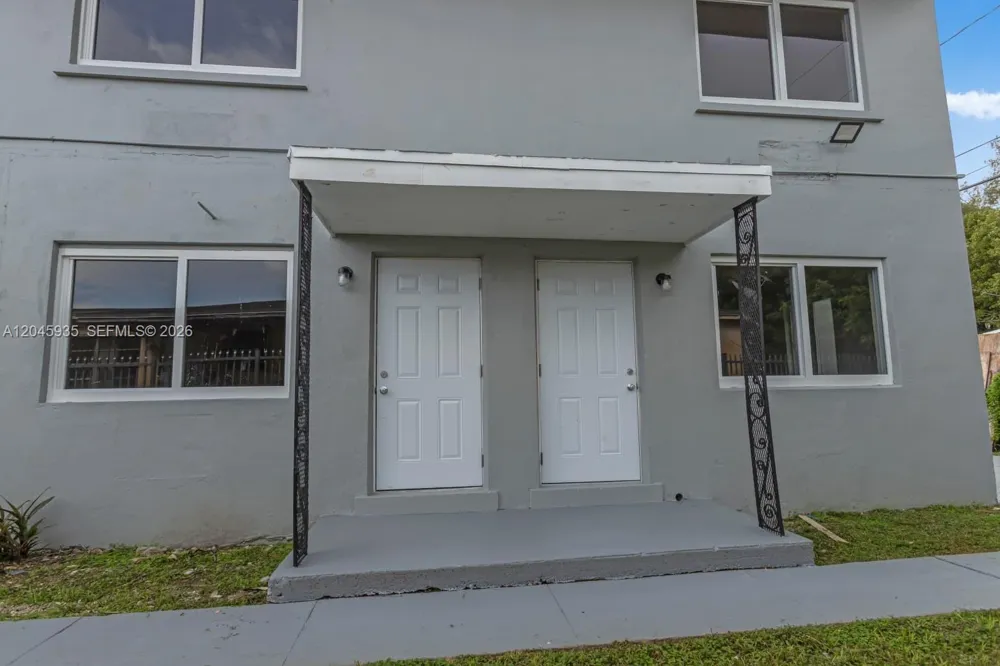 1430 NW 2nd Ave #4 Florida City, FL 33034